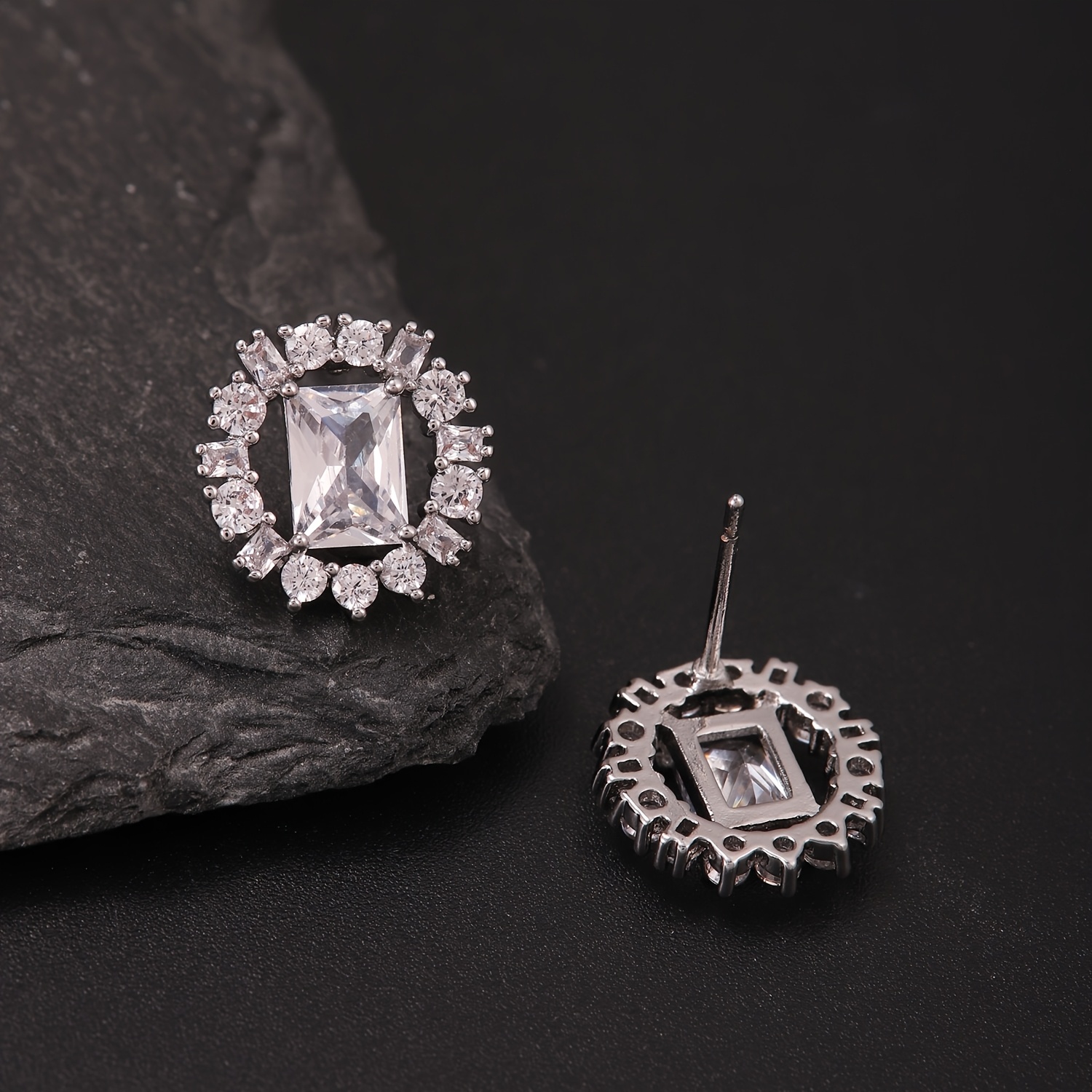 High-End Luxurious Round Square Cubic Zirconia Stud Earrings